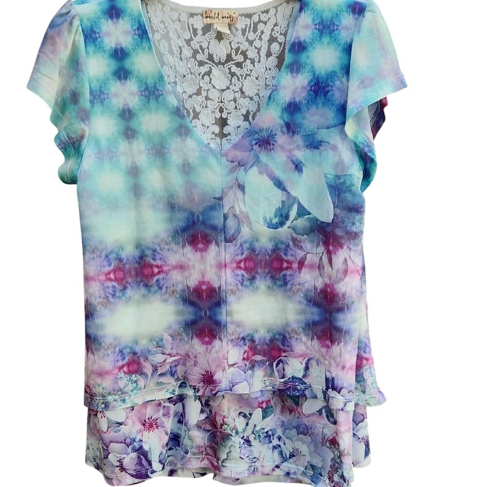 Elegant Multicolor Floral V-Neck Lace Back Size Medium Blouse By World Unity